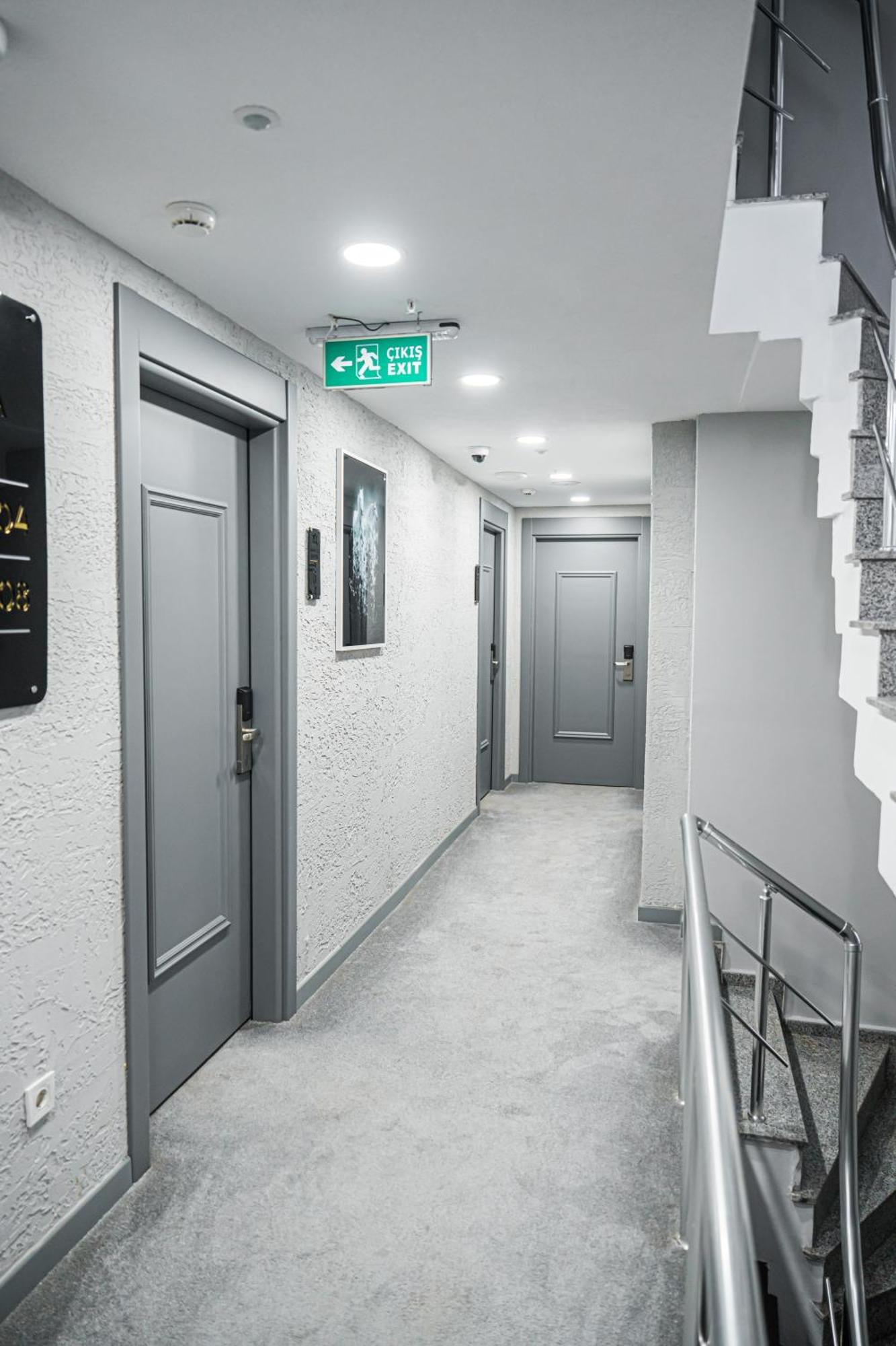 Monezza Hotel Maltepe Истанбул Екстериор снимка