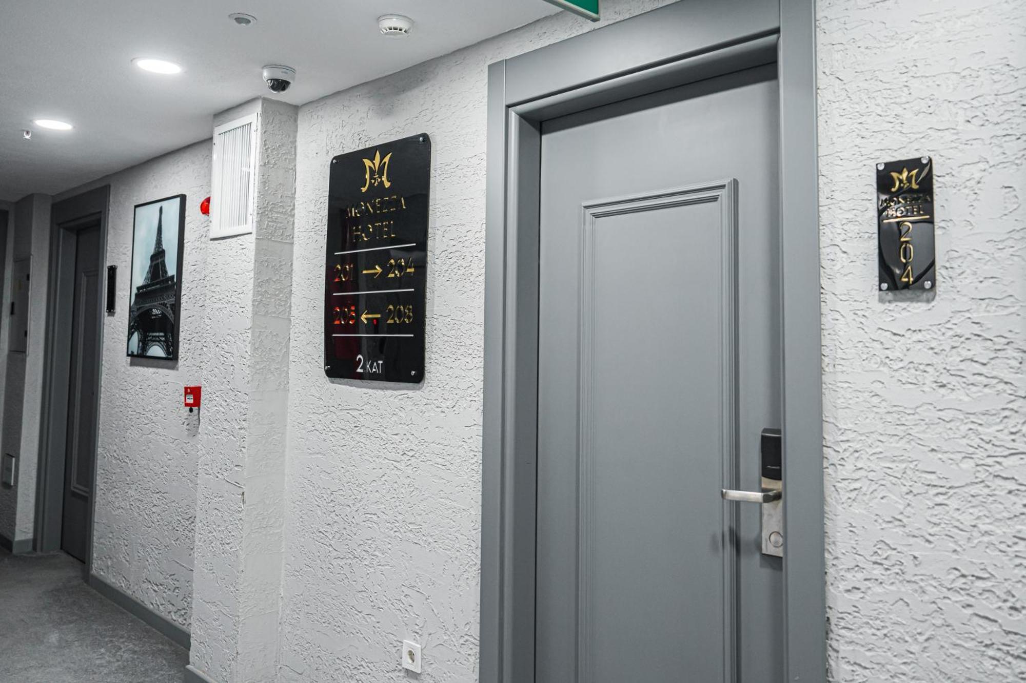 Monezza Hotel Maltepe Истанбул Екстериор снимка